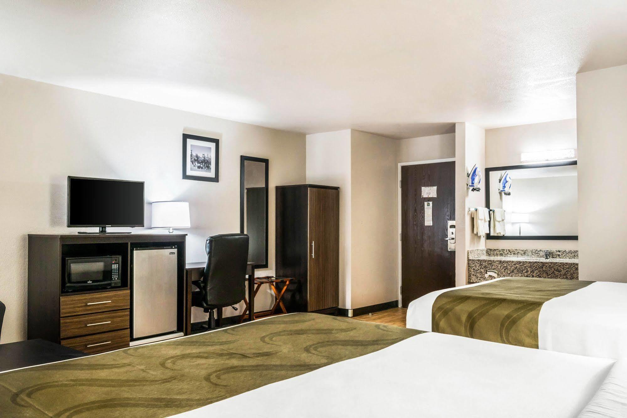 Motel 6 Lancaster, Pa 퍼틸러티 외부 사진